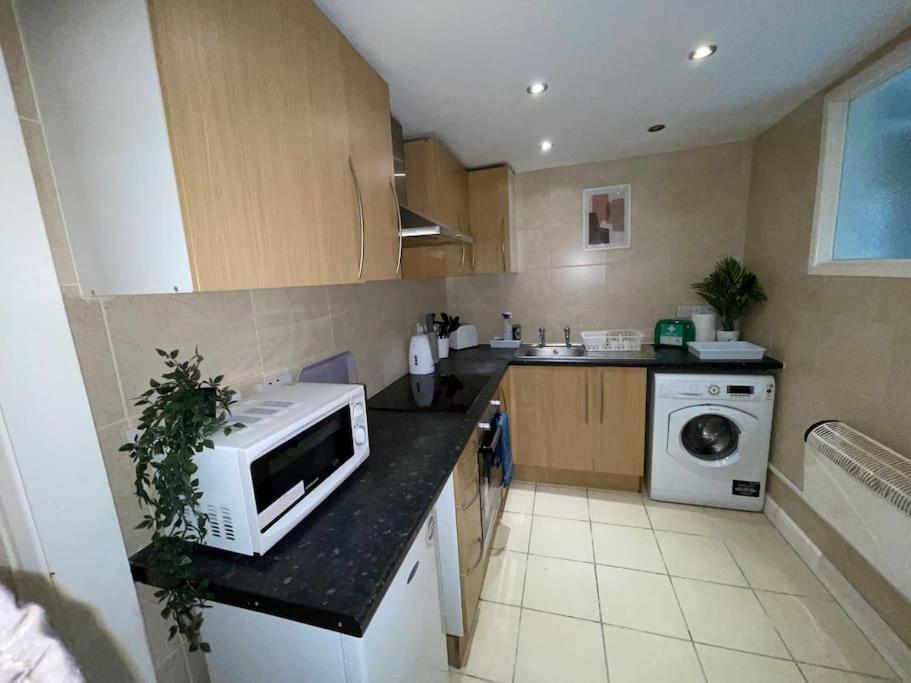 Stylish Cosy Studio Apartment Gravesend Dış mekan fotoğraf