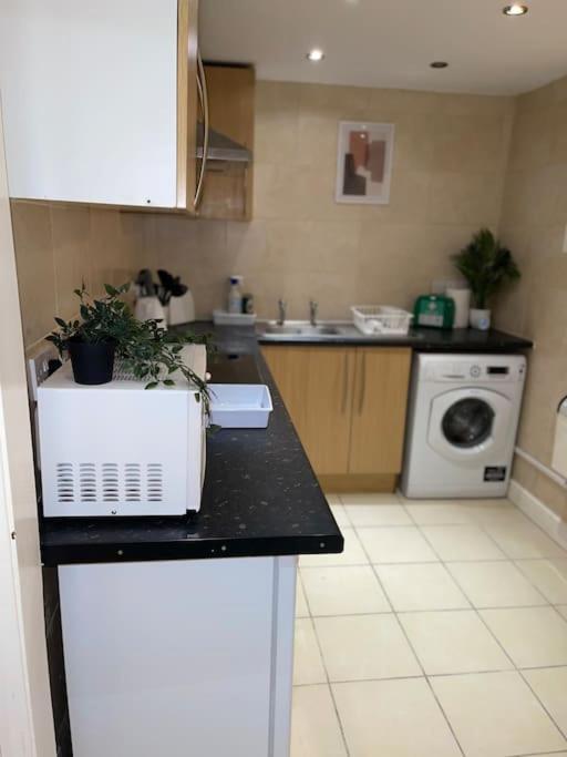 Stylish Cosy Studio Apartment Gravesend Dış mekan fotoğraf