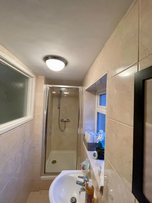 Stylish Cosy Studio Apartment Gravesend Dış mekan fotoğraf